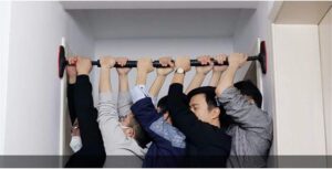 🏋️‍♂️ heavy duty door pull up & chin up bar (no screw installation, auto locking system)